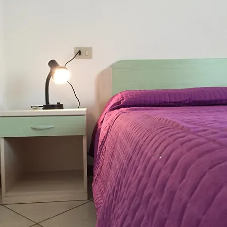 In With Two-bedrooms 1 Apartman *